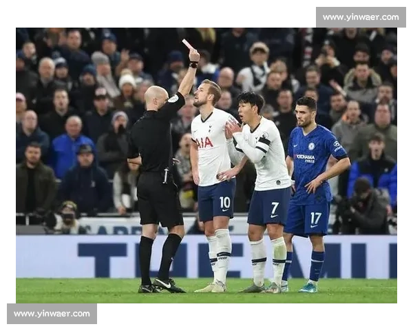 孙兴慜泪别热刺！全场列队致敬，亚洲一哥书写传奇终章