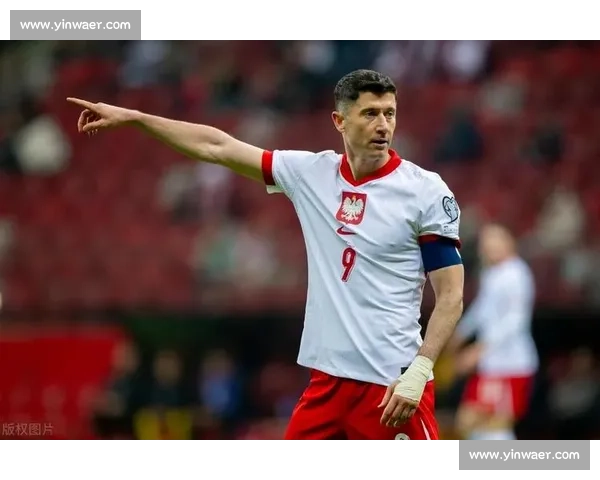 格罗西茨基：渴望回归波兰国家队，与莱万关系未受风波影响