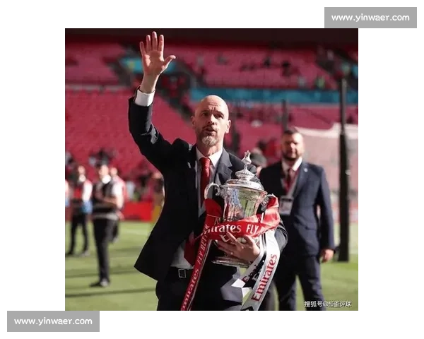 滕哈格亲赴谈判！林德洛夫加盟药厂进入倒计时